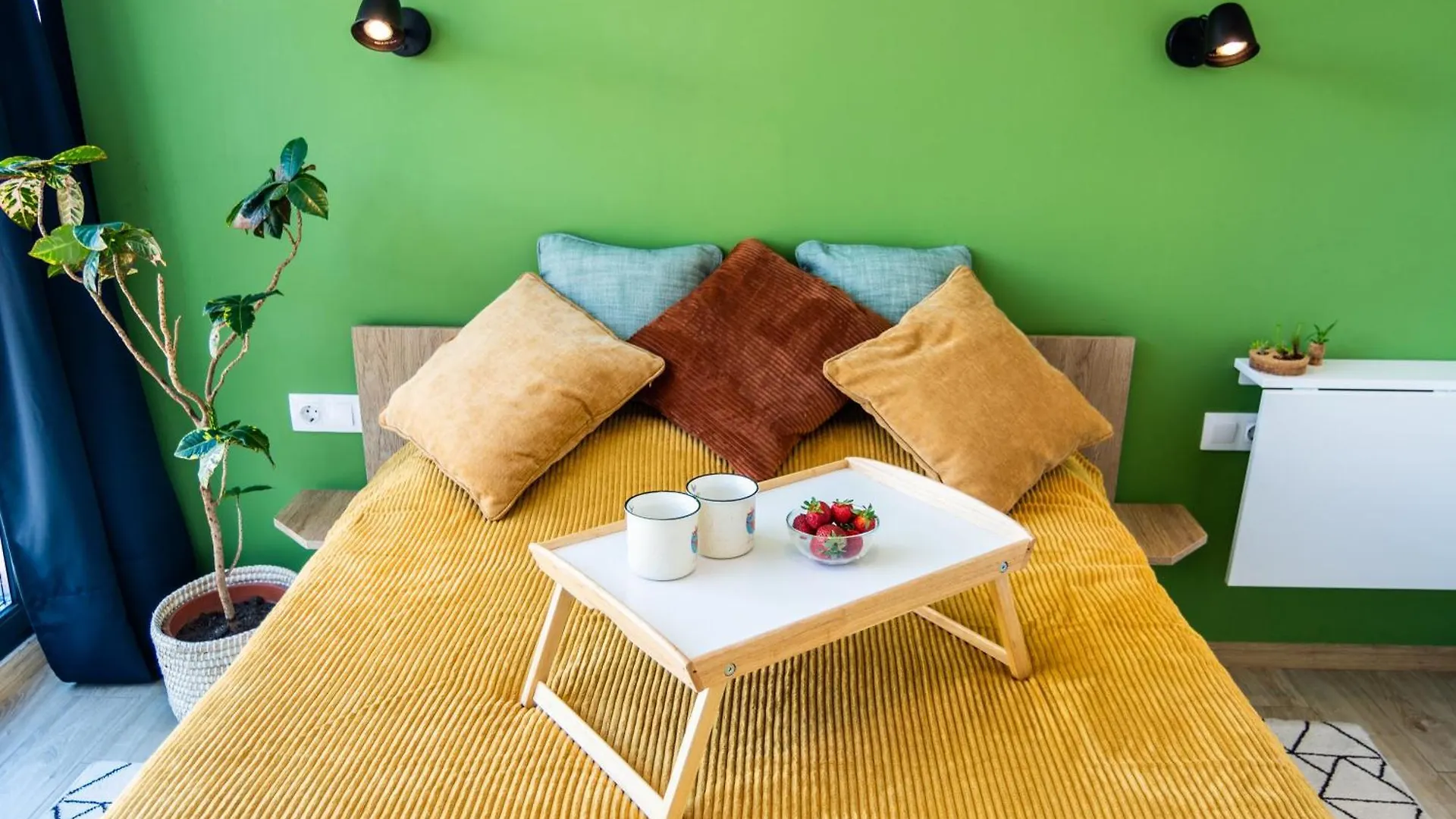Artistic Flat In City Center For Business&Pleasure Trips Sofia Apartament